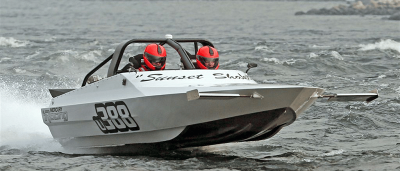Spencer King combined Mercury's QC4v 1350 with a 22-foot Outlaw Eagle Performance jet boat.