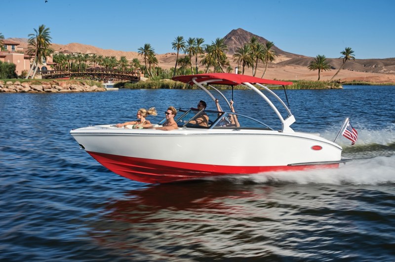 LOA: 23'8"
Beam: 8'6"
Dry Weight: 3,700 lb.
Seating/Weight Capacity: 12/1,695 lb.
Fuel Capacity: 50 gal. More Information: cobaltboats.com