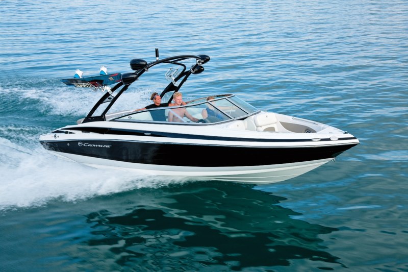 LOA: 22'3"
Beam: 8'6"
Dry Weight: 4,690 lb.
Seating/Weight Capacity: 10/1,442 lb.
Fuel Capacity: 43 gal. More Information: crownline.com