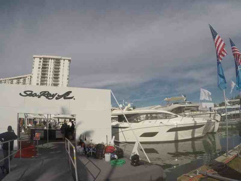 Sea Ray Boats
