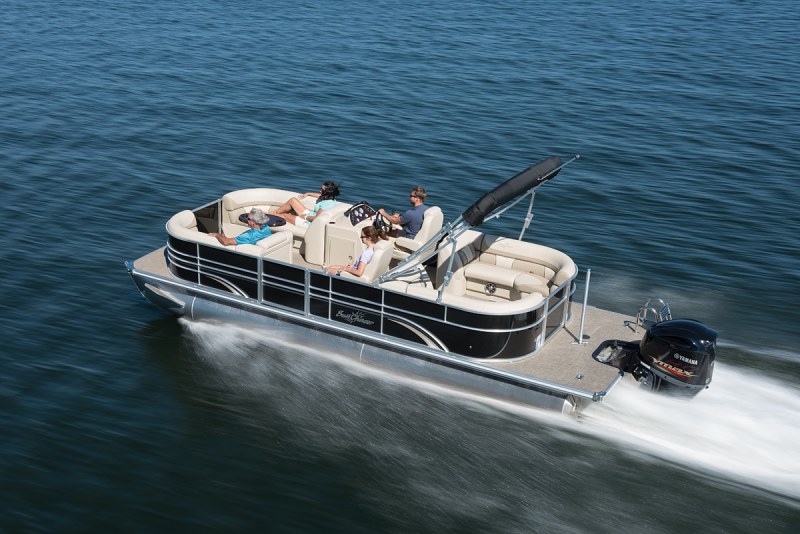LOA: 23'10"
Beam: 8'6"
Dry Weight: 2,100 lb.
Seating/Weight Capacity: 12/1,650 lb.
Fuel Capacity: 60 gal. More Information: sunchaserboats.com