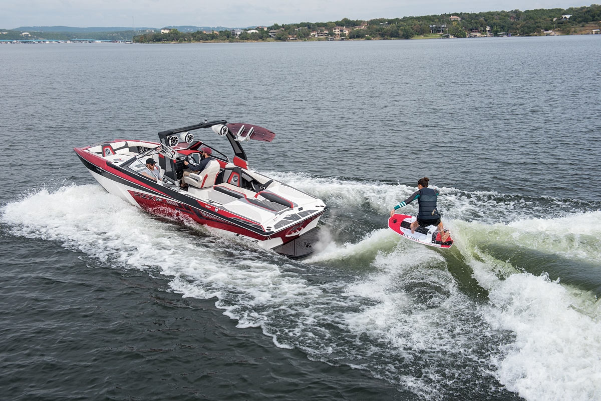 2017 Boat Buyers Guide: Tigé RZX2 | Boating Mag