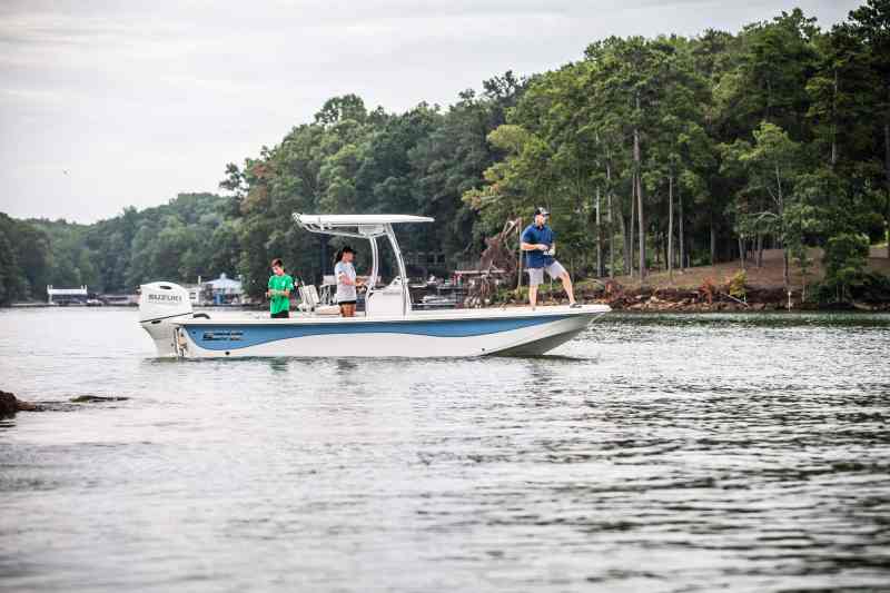 Carolina Skiff 23 LS out fishing