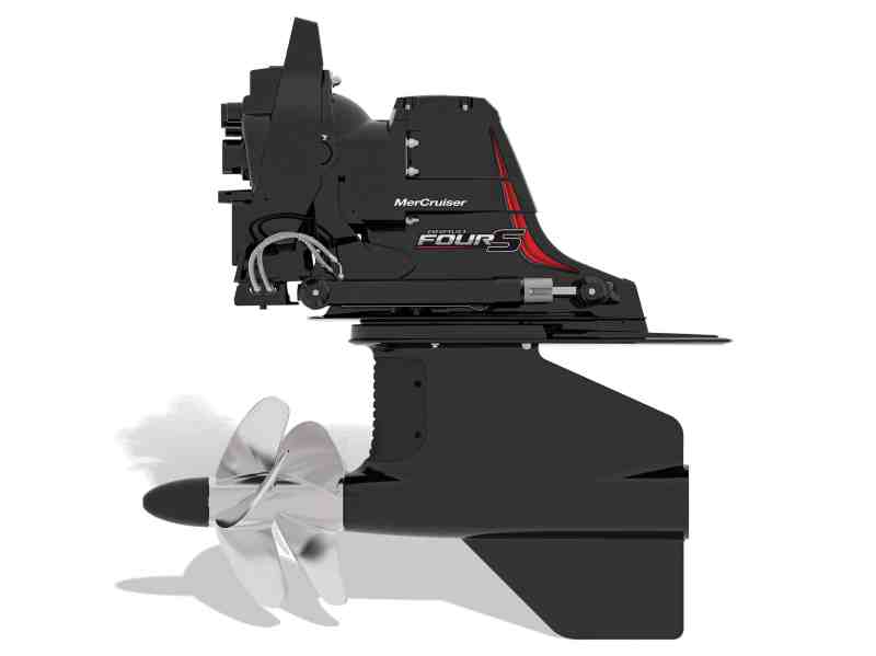 MerCruiser Bravo Four S