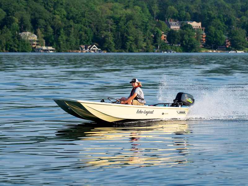 BTG1022-SPL-Electric-Whaler-1 Boston Whaler with electric power