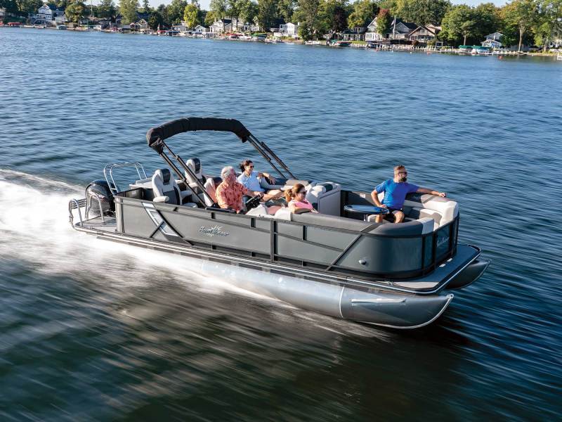 SunChaser’s Geneva Sport 23 Fish running