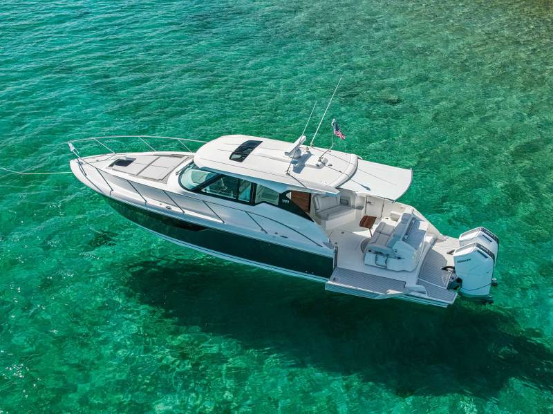 BTGBG23-RUN-Tiara-Yachts-43-05-edit Tiara Yachts 43 LE at anchor