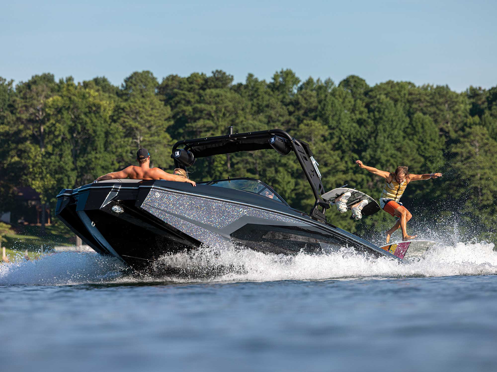 2023 Heyday Wake Boats | Boating Mag