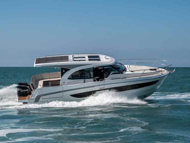 BTG323-antares-11 Beneteau Antares 11