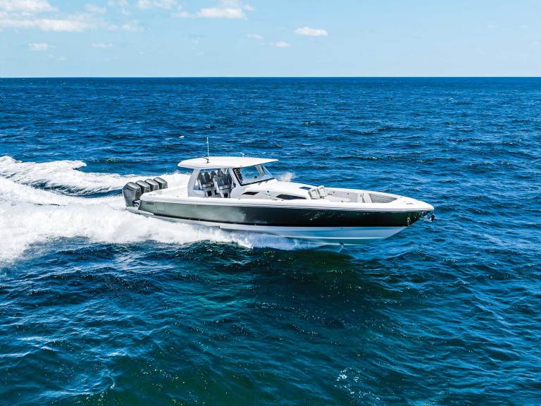 BTG1223-Intrepid-51-1 Intrepid 51 Panacea on the ocean