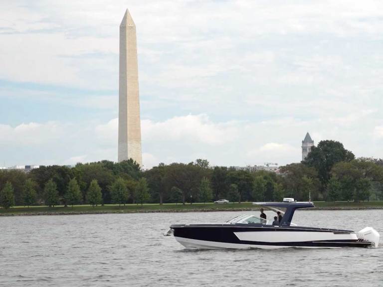 BTG1223-Aviara-DC Boating in Washington, D.C.