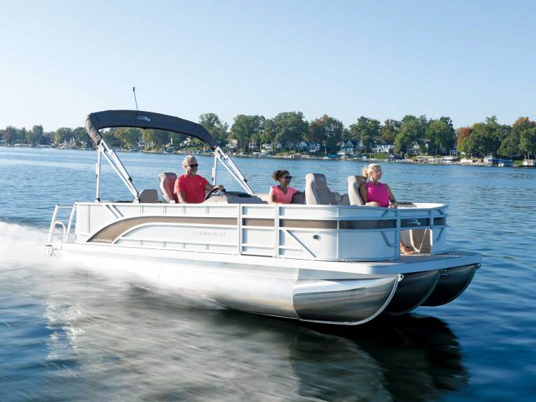 BTGBG24-PON-Bennington-20-SF-SPS-05 Bennington 20 SF-SPS cruising