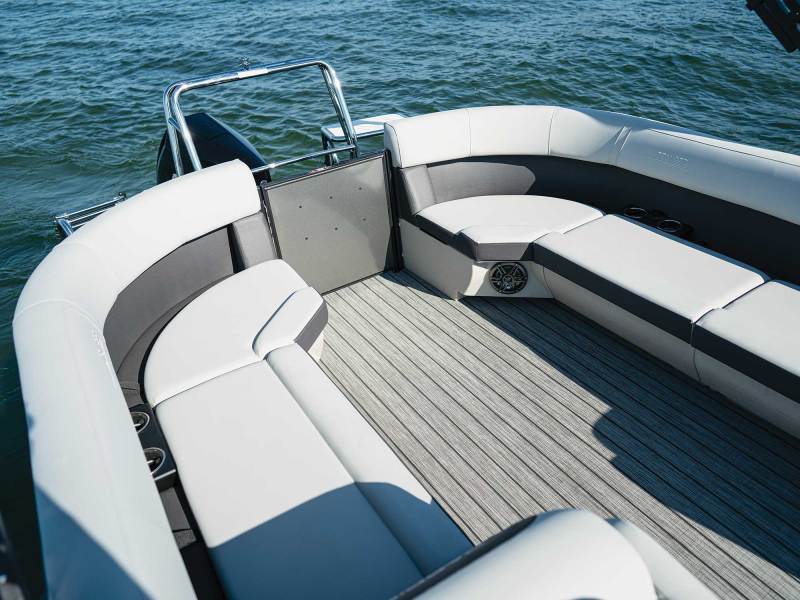 Harris Cruiser 250 aft seating