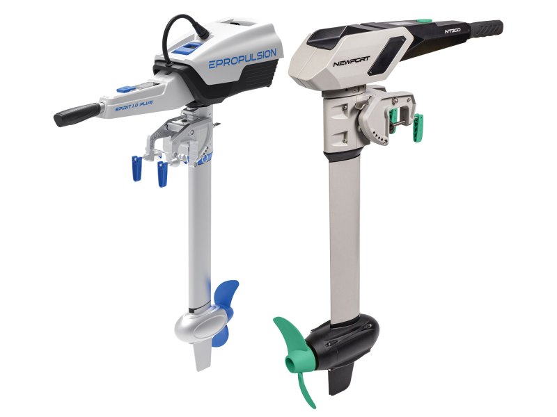 BTG524-portable-both-motors Portable electric outboards