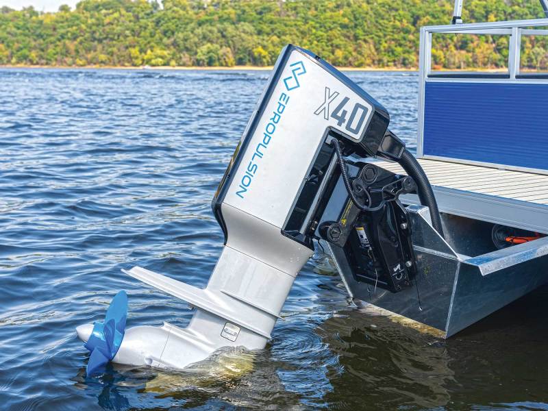 BTG924-Elec-Motors-1 Boat with ePropulsion outboard