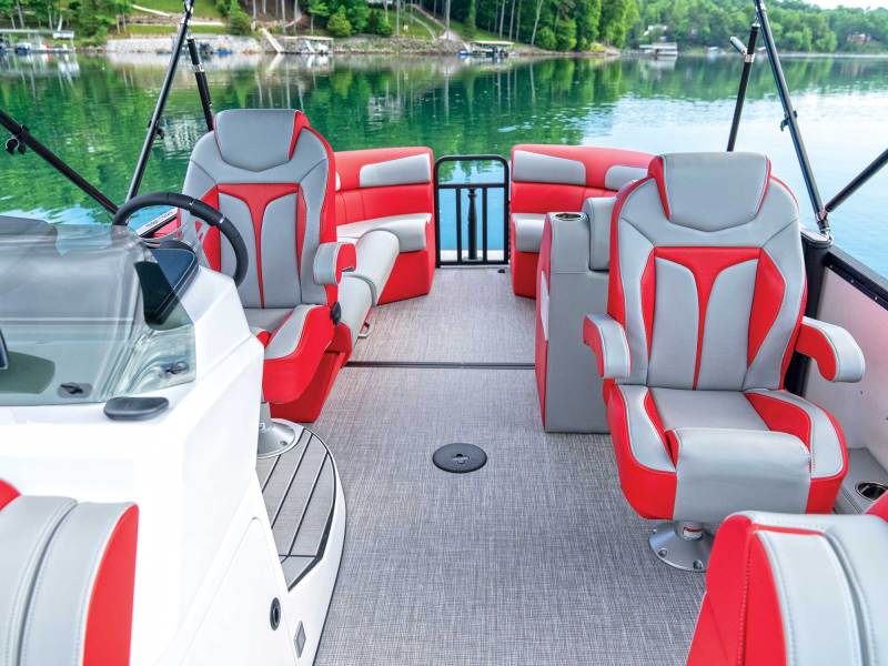 Montara 2.0 23 CWDH seating