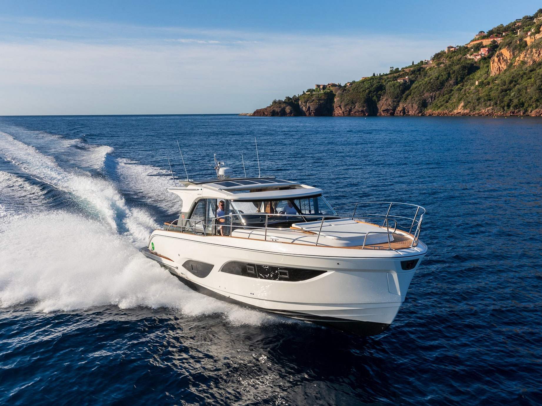 2025 Marex 440 Gourmet Cruiser Boat Test, Pricing, Specs | Boating Mag