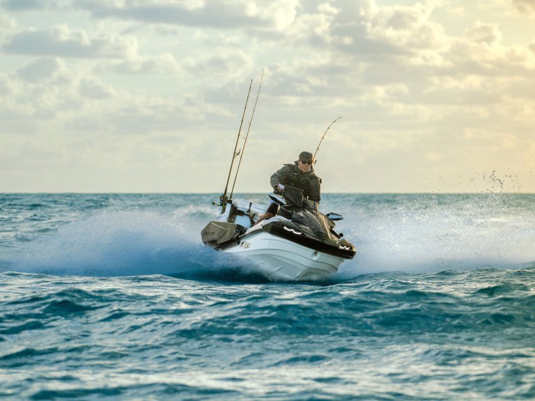Kawasaki Jet Ski Ultra 160LX-S Angler offshore