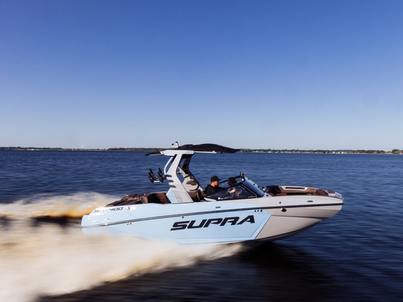 Supra SA running on the lake