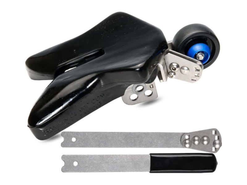 BTG725-RNC-Trailers Boat2Trailer Sport Model Auto Boat Latch