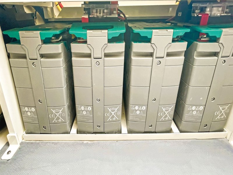 Lithium batteries for the Fathom system