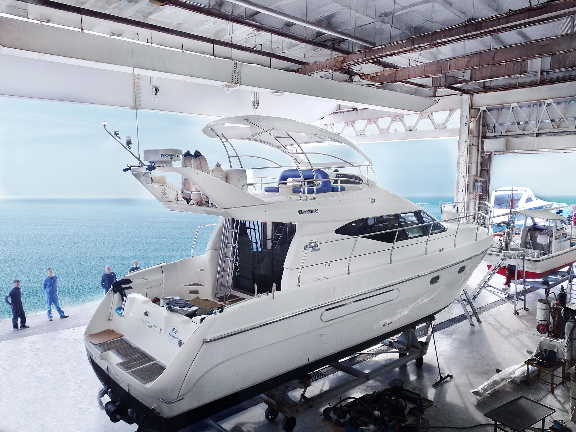 Fly Bridge Top Frame TOMA TOP: A Smarter Way to Enjoy Your Flybridge Yacht