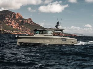 Brabus Shadow 1500 running near shore