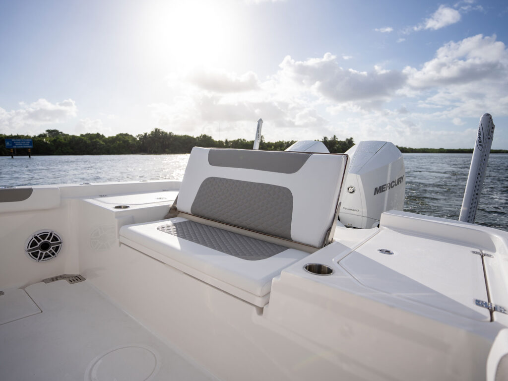 Caymas 291 HB aft seating
