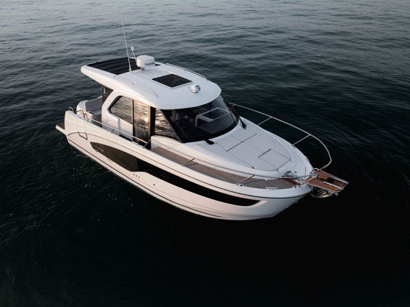 Beneteau Antares 9