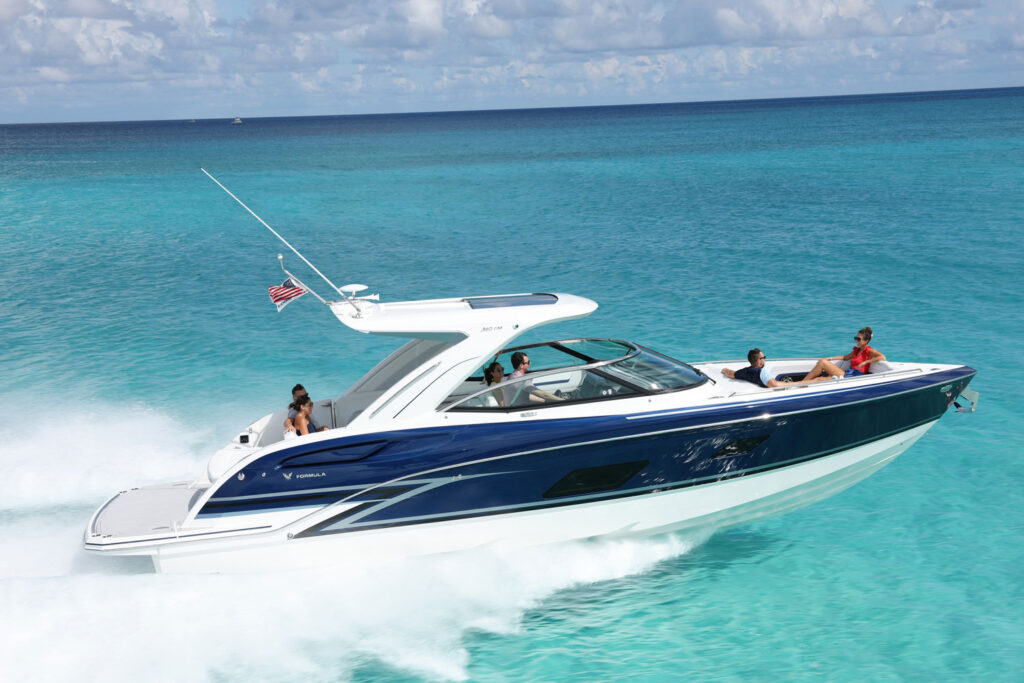 Formula Boats 360 CBR