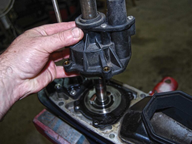 Water pump for an outboard engine