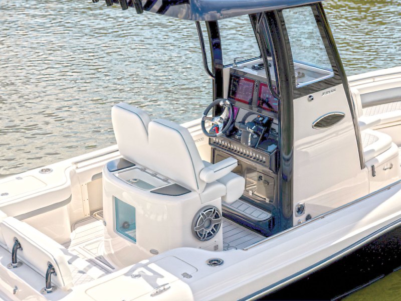Blackwood 270 LXF seating