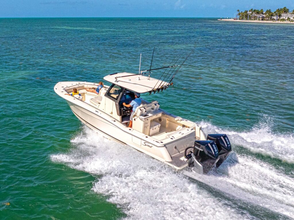 Scout 288 LXF running through the inlet