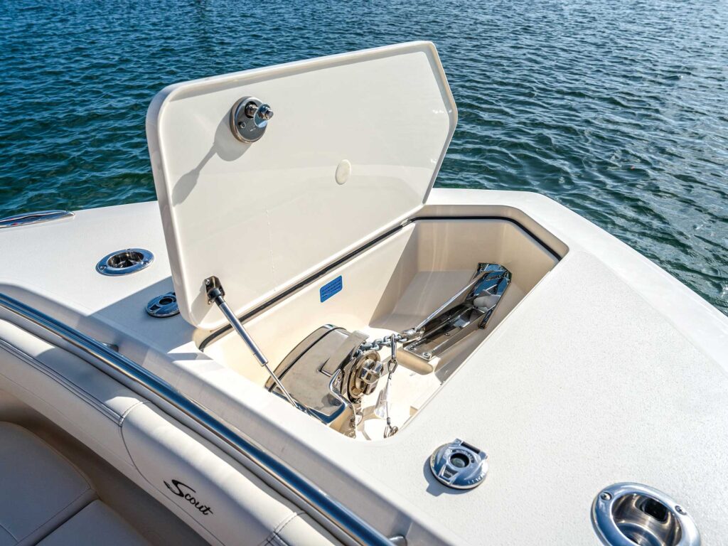Scout 288 LXF anchor locker