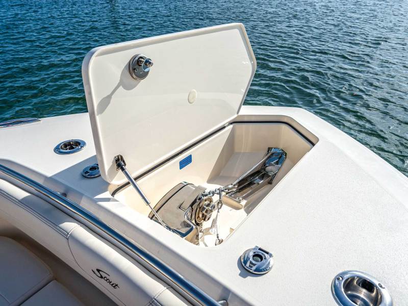 Scout 288 LXF anchor locker