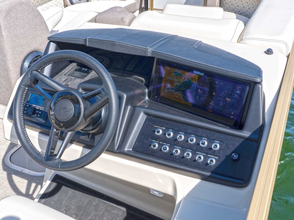 Alera Model M25L helm