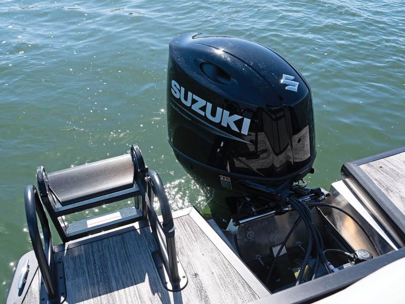 Viaggio Lago X22Q aft platform