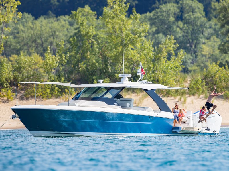 Tiara 39 LS terrace