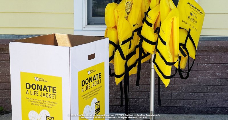 Sea Tow Foundation lifejacket loaner stand