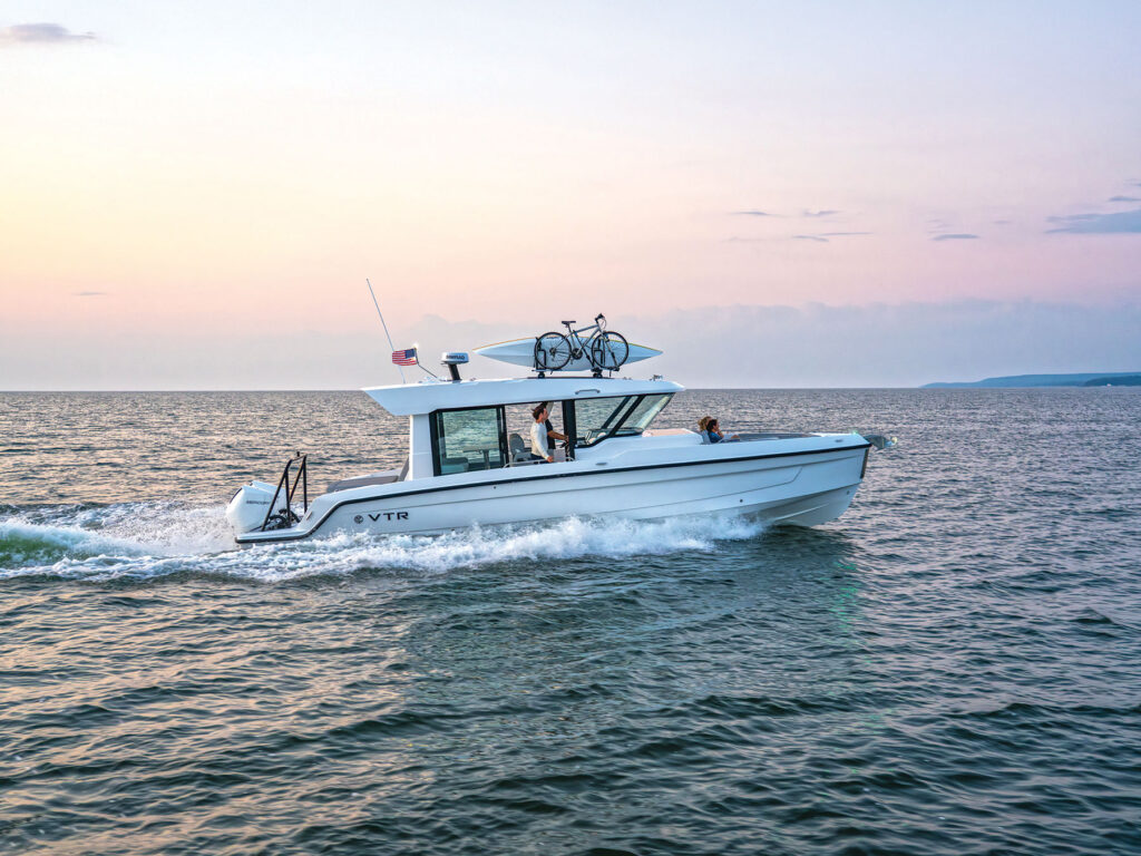 Cruisers Yachts adventure boat