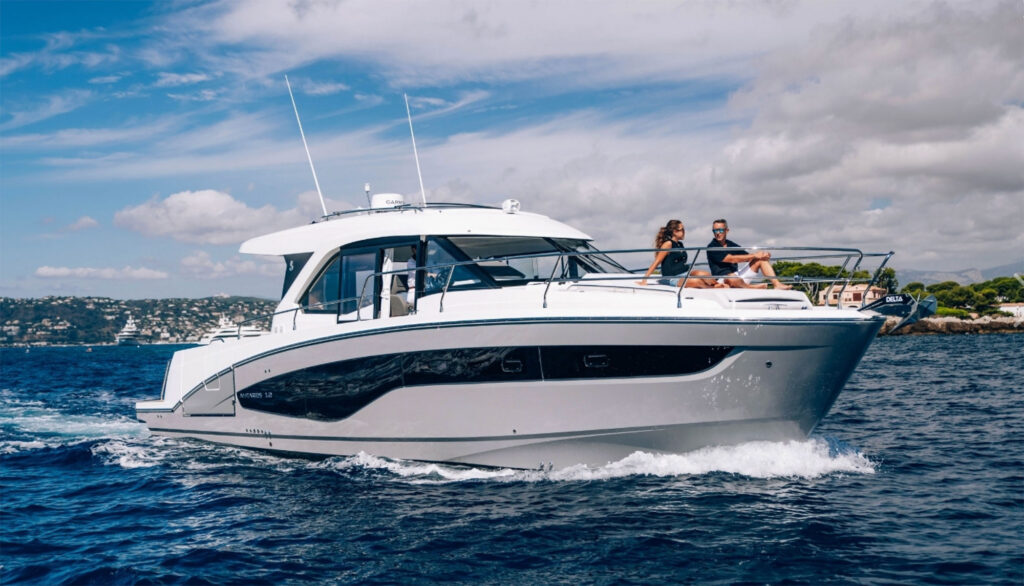 Beneteau Antares 12 Coupe