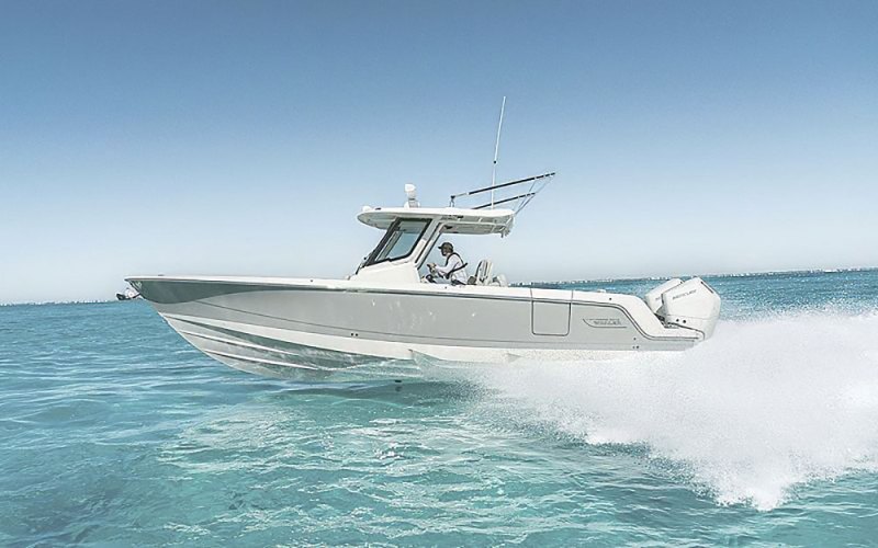 Boston Whaler 330 Outrage