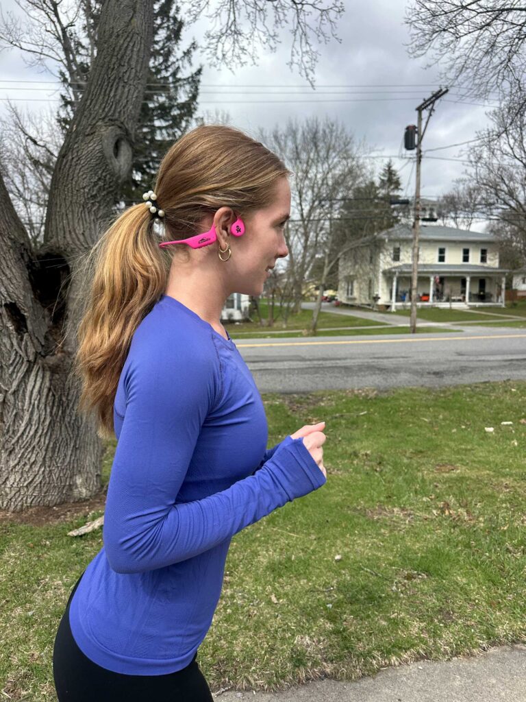 Run testing the Betty x TRI 2 Multi-Sport headphones