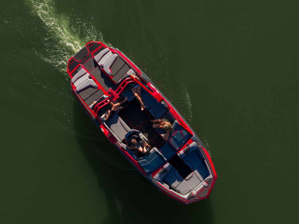 MasterCraft X22 seating