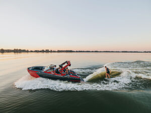 MasterCraft X22 wakesurfing