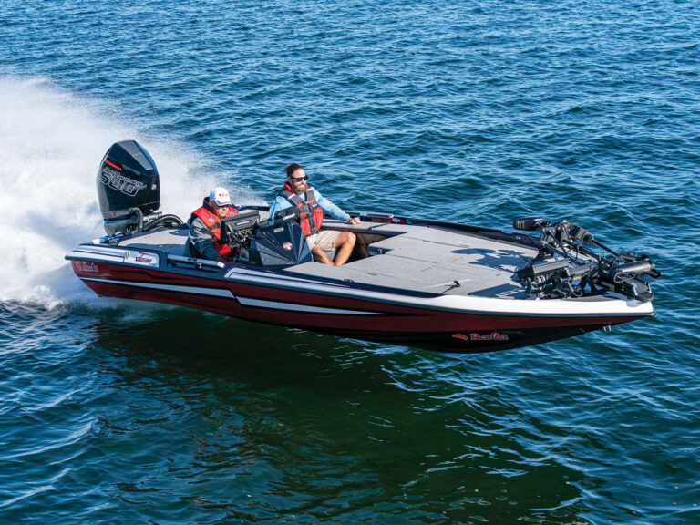 Fishing boat traveling at high speed