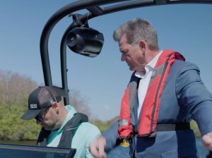 Losing focus at the helm