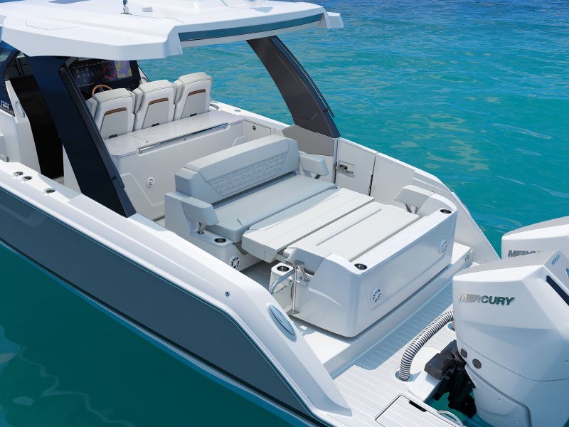 Tiara 35 LS cockpit seating module