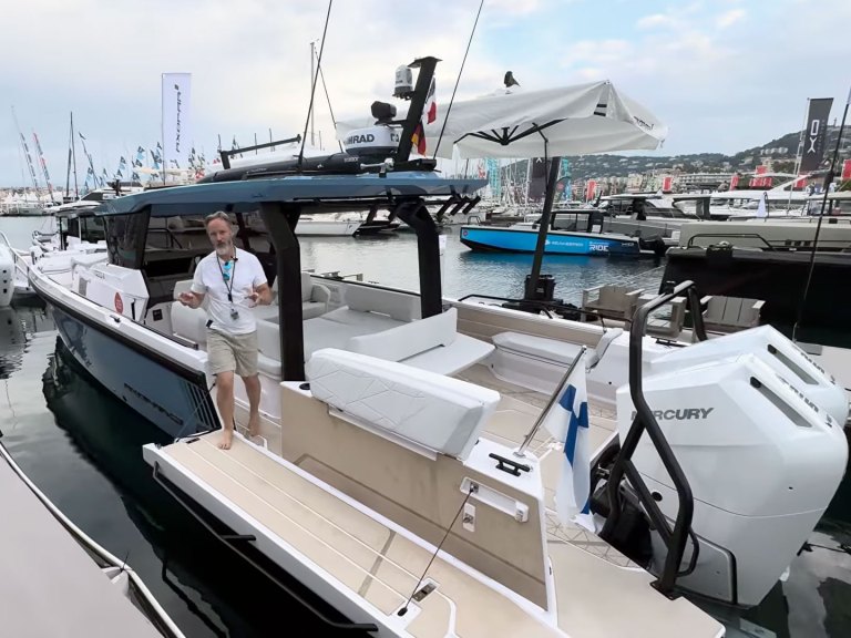 Axopar 38 Cross Top at Cannes