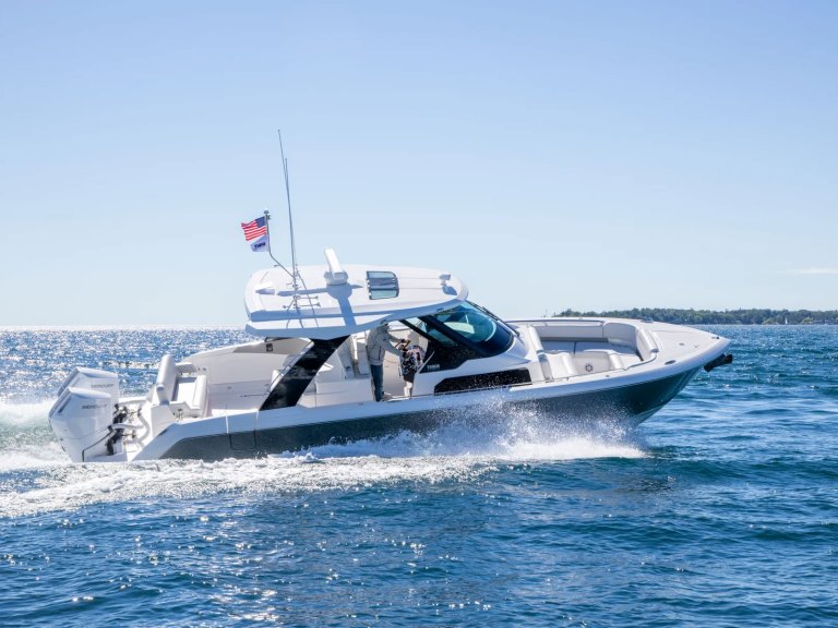 BTG1026-flibs-Tiara-Yachts-35-LS Tiara Yachts 35 LS